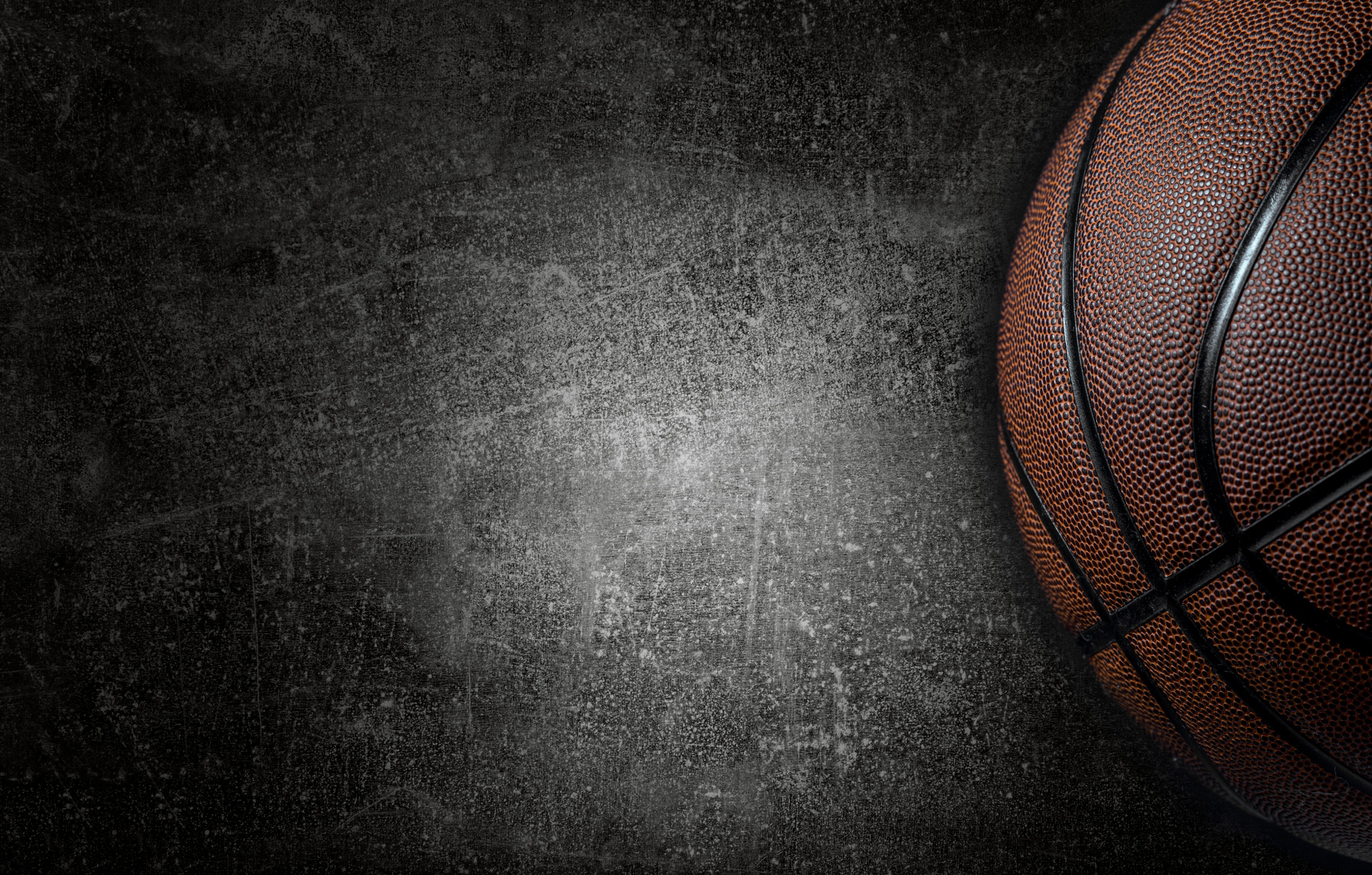 Basketball auf dunklem Hintergrund; Hamburg Privatdetektiv, Hamburg Privatermittler, Hamburg Privatdetektei, Hamburg Detektiv-Service